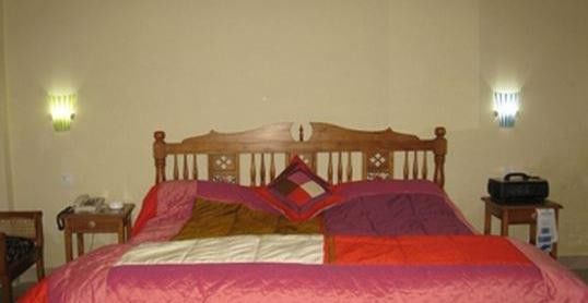 Hotel Amber Lucknow Ngoại thất bức ảnh